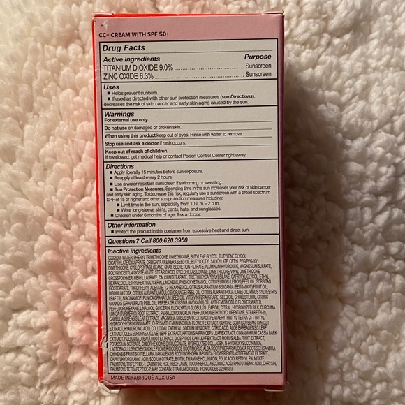 IT Cosmetics Confidence Complexion CC+ Cream Set - Picture 4 of 10